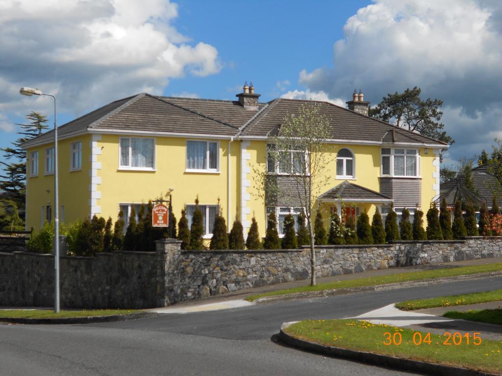 The Yellow House B&B Navan Exterior photo